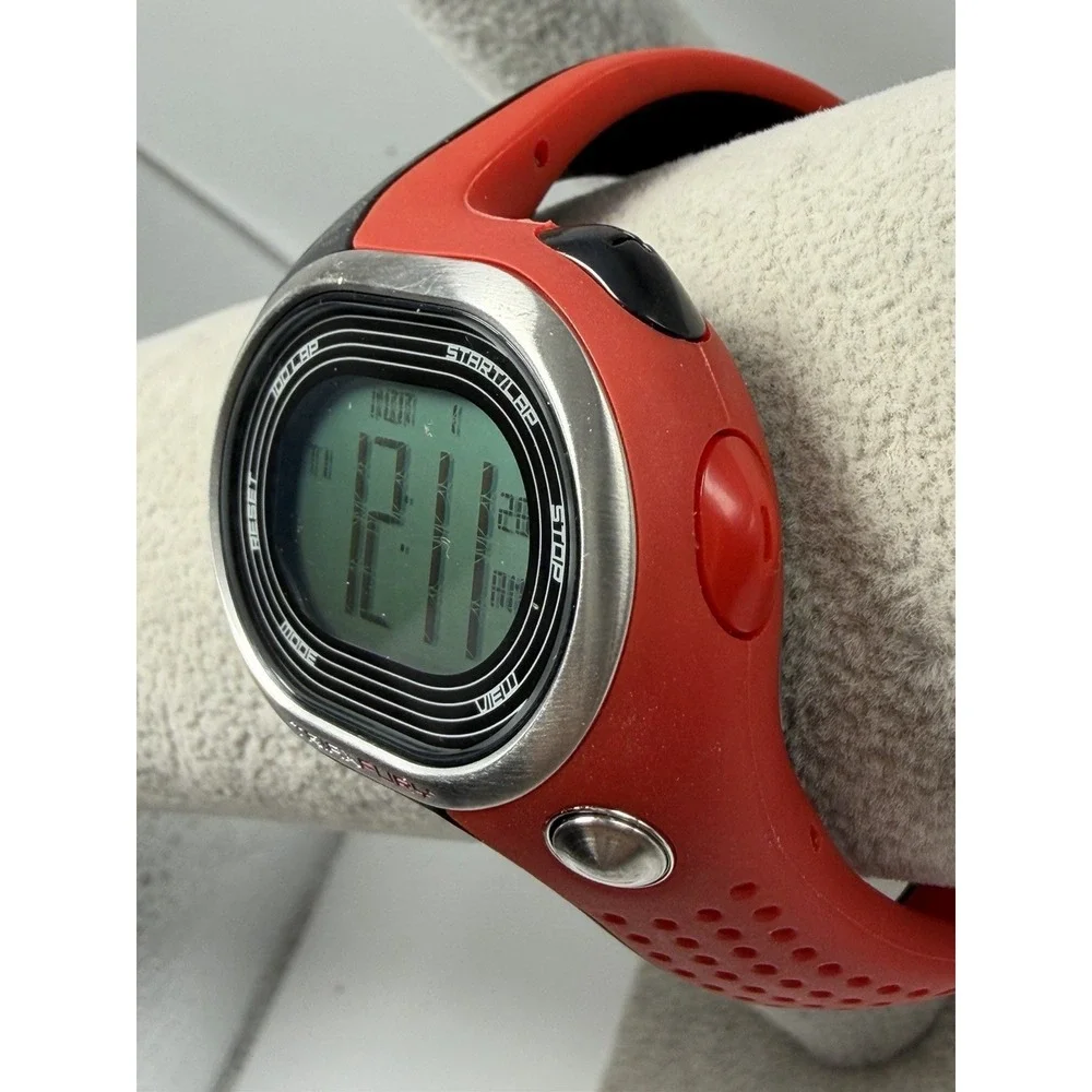 Nike Triax Fury 100 WR0139 NWT New Battery 46MM 7